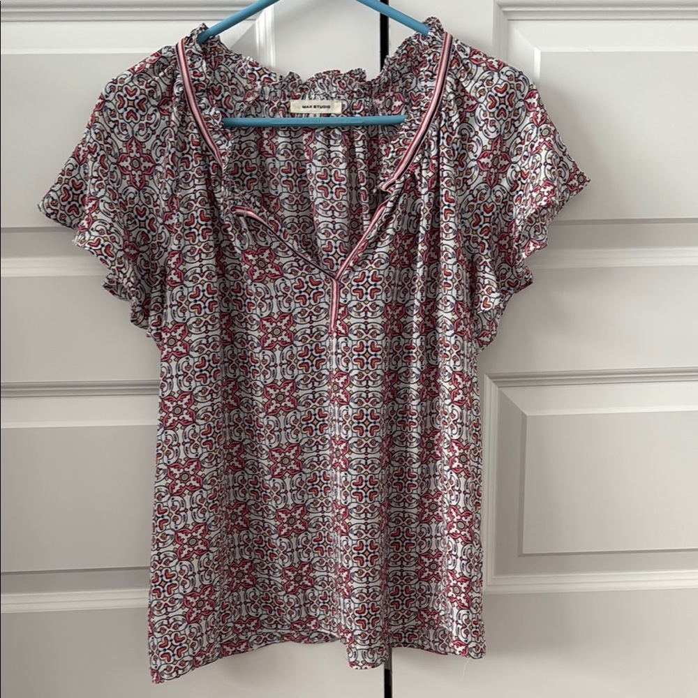 Max Studio Red and White Flutter Sleeve Blouse